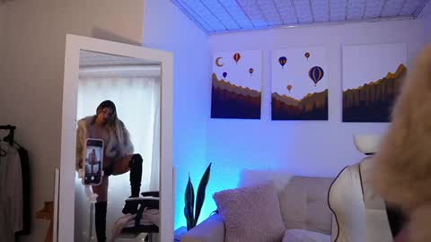 Snapshot of saraparisi_ chatting on 12/07/24, 09:11 Sara online show from 12/07/24, 09:11