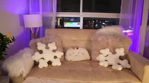 Snapshot of saraparisi_ chatting on 03/07/25, 12:26 Sara online show from 03/07/25, 12:26