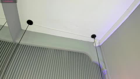 Snapshot of sarariley_ chatting on 11/13/25, 10:41 Sara online show from 11/13/25, 10:41