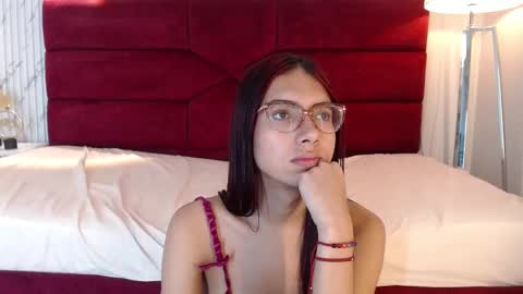 Sara online show from 02/21/25, 01:44