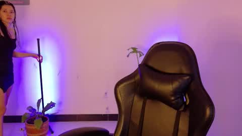 Snapshot of sarasavaagee chatting on 03/16/26, 12:31 Sara online show from 03/16/26, 12:31