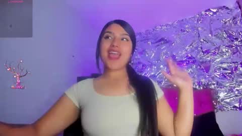 sarastonesx online show from 02/14/26, 06:21