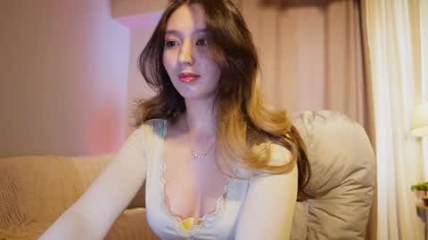 Shara online show from 04/11/26, 01:54