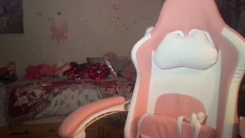 Snapshot of saraxcxo chatting on 09/28/25, 01:55 saraxcxo online show from 09/28/25, 01:55