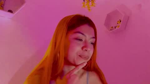 Saray  online show from 03/05/26, 04:19