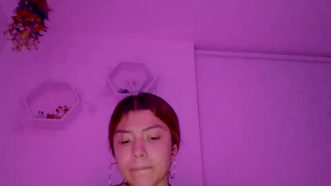 Snapshot of saray2312 chatting on 04/28/26, 04:17 Saray online show from 04/28/26, 04:17