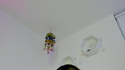 Snapshot of saray2312 chatting on 05/14/26, 01:45 Saray online show from 05/14/26, 01:45