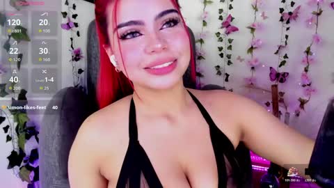 Snapshot of saray__jones chatting on 05/27/26, 05:10 saray__jones online show from 05/27/26, 05:10