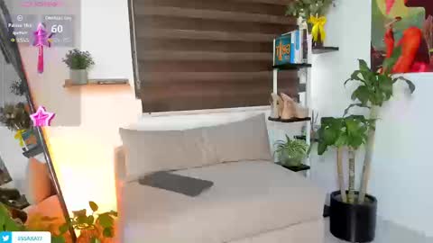 Snapshot of saray_cum chatting on 09/26/25, 09:52 saray online show from 09/26/25, 09:52