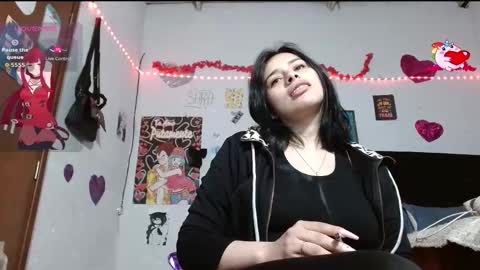 Snapshot of saray_extrovert1 chatting on 09/17/25, 04:14 Sara Jimenez online show from 09/17/25, 04:14