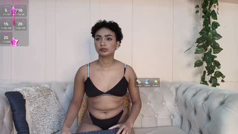 Saray Mardez online show from 02/05/25, 12:27