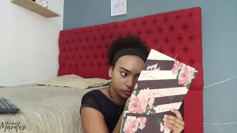 Saray Mardez online show from 09/18/25, 12:07