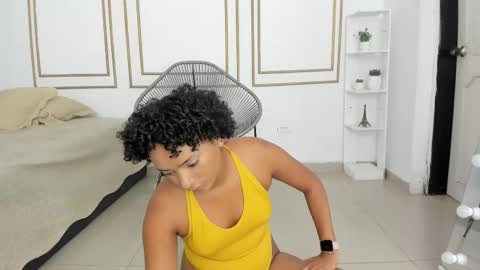 Saray Mardez online show from 09/25/25, 12:31