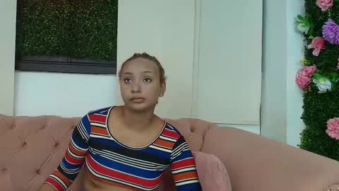 Saray Mardez online show from 10/16/25, 12:06