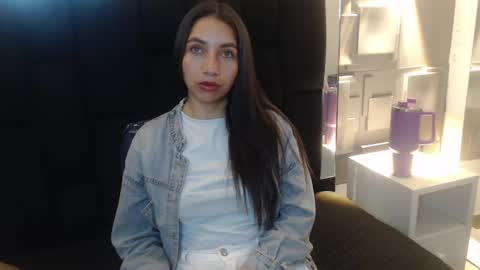 Saray Pink online show from 01/14/26, 12:00