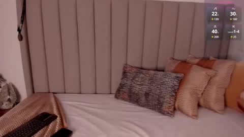  Saray  online show from 02/25/25, 03:16