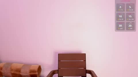 Snapshot of saraymonroe chatting on 04/01/26, 03:20 Saray online show from 04/01/26, 03:20