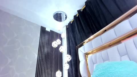 Saray online show from 09/29/25, 07:51