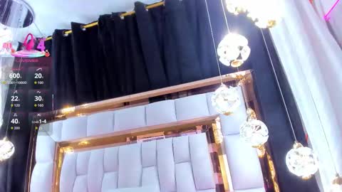 Saray online show from 11/08/25, 07:34