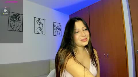 Snapshot of saraysweet_ chatting on 06/04/26, 10:38 saraysweet_ online show from 06/04/26, 10:38