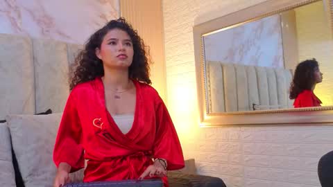 sarayvegax online show from 03/25/26, 02:01