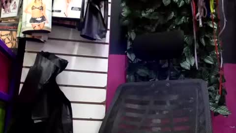 mery online show from 04/01/26, 04:48