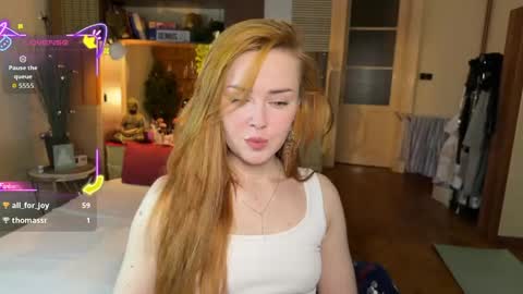 Snapshot of sargonium909 chatting on 03/28/26, 08:30 Veronika online show from 03/28/26, 08:30