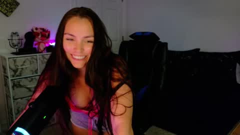 Snapshot of sariaaahh chatting on 02/12/26, 11:00 sariaaahh online show from 02/12/26, 11:00
