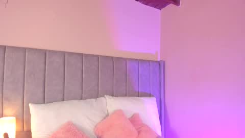 Sara Garcia online show from 11/09/25, 05:28