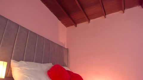 Snapshot of sarigarcia chatting on 03/06/26, 05:37 Sara Garcia online show from 03/06/26, 05:37