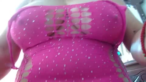 Sara online show from 03/03/25, 03:20