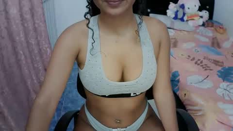 Snapshot of sarisha__ chatting on 01/26/25, 03:06 Sarisha online show from 01/26/25, 03:06