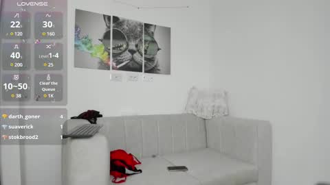 Snapshot of sarita_dolly chatting on 12/08/24, 10:25 Sara Cute online show from 12/08/24, 10:25