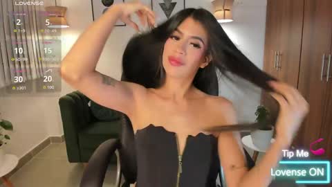 Snapshot of sarita_evanss chatting on 04/22/26, 12:24 Saritaaa online show from 04/22/26, 12:24