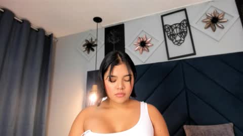 Snapshot of sarita_hills chatting on 02/21/26, 04:57 Sara online show from 02/21/26, 04:57