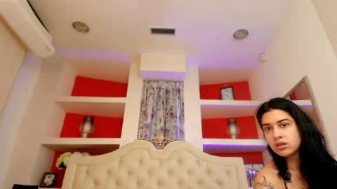 Sarra online show from 11/05/25, 04:18