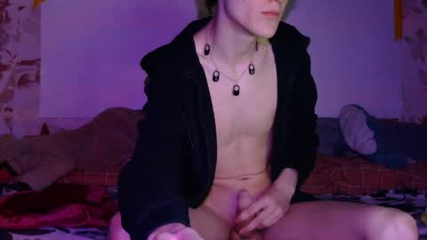 Snapshot of sasha_bb21 chatting on 04/18/26, 09:04 sasha_bb21 online show from 04/18/26, 09:04