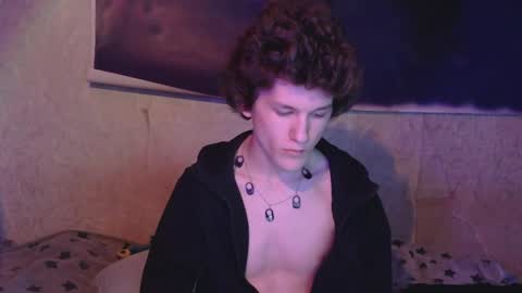 Snapshot of sasha_bb21 chatting on 05/22/26, 08:25 sasha_bb21 online show from 05/22/26, 08:25