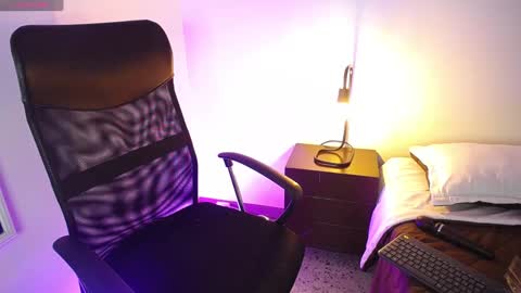 Sasha Brattz online show from 01/14/25, 12:11