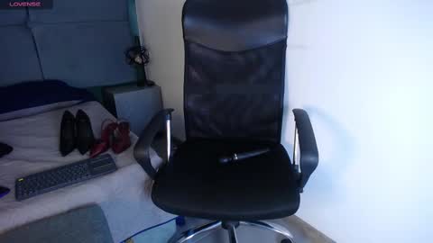 Sasha Brattz online show from 03/01/25, 07:19