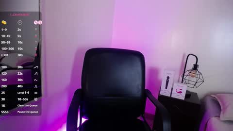 Sasha Brattz online show from 09/17/25, 02:13