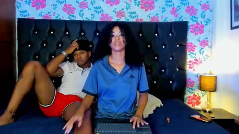 Snapshot of sasha_fox0 chatting on 12/06/24, 10:16 emy online show from 12/06/24, 10:16