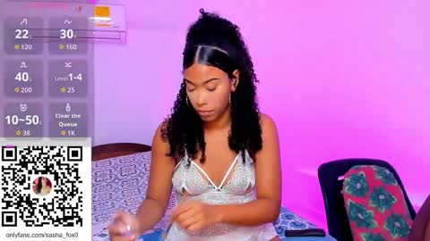 Snapshot of sasha_fox0 chatting on 11/04/25, 05:50 emy online show from 11/04/25, 05:50