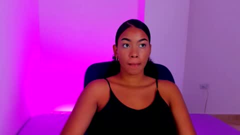 Snapshot of sasha_fox0 chatting on 02/11/26, 05:12 emy online show from 02/11/26, 05:12