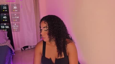 Snapshot of sasha_fox0 chatting on 05/17/26, 01:03 emy online show from 05/17/26, 01:03