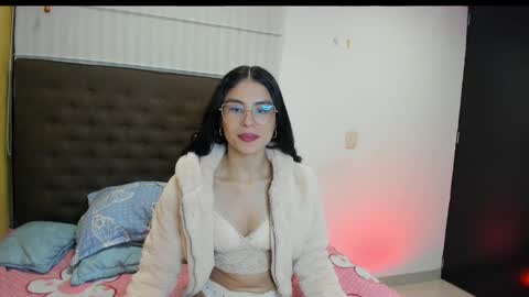 sasha_jonne online show from 09/13/25, 12:32