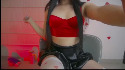 Snapshot of sasha_jonne chatting on 05/22/26, 01:35 sasha_jonne online show from 05/22/26, 01:35