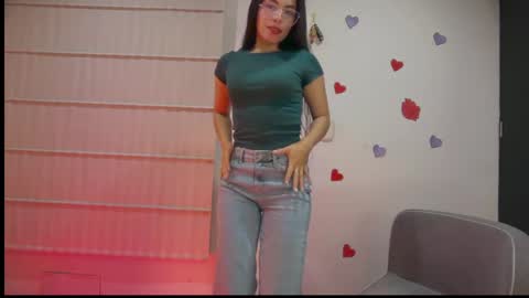 Snapshot of sasha_jonne chatting on 05/25/26, 02:28 sasha_jonne online show from 05/25/26, 02:28