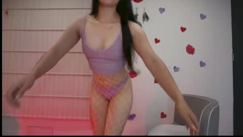 Snapshot of sasha_jonne chatting on 06/02/26, 02:02 sasha_jonne online show from 06/02/26, 02:02