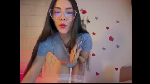 Snapshot of sasha_jonne chatting on 07/16/26, 01:11 sasha_jonne online show from 07/16/26, 01:11